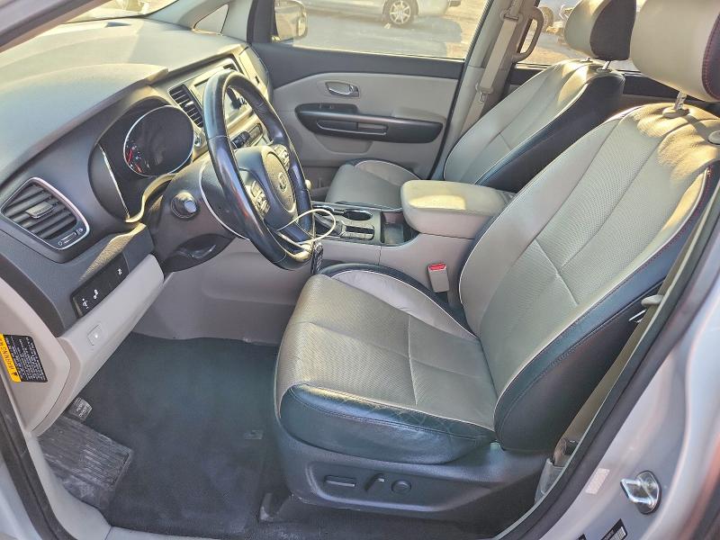 69529056 :رقم المزاد ، KNDMB5C15L6638792 vin ، 2020 Kia Sedona مزاد بيع
