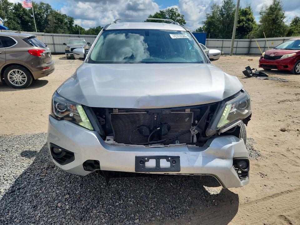 Продажа на аукционе авто 2017 Nissan Pathfinder, vin: 5N1DR2MN6HC629079, номер лота: 70353586