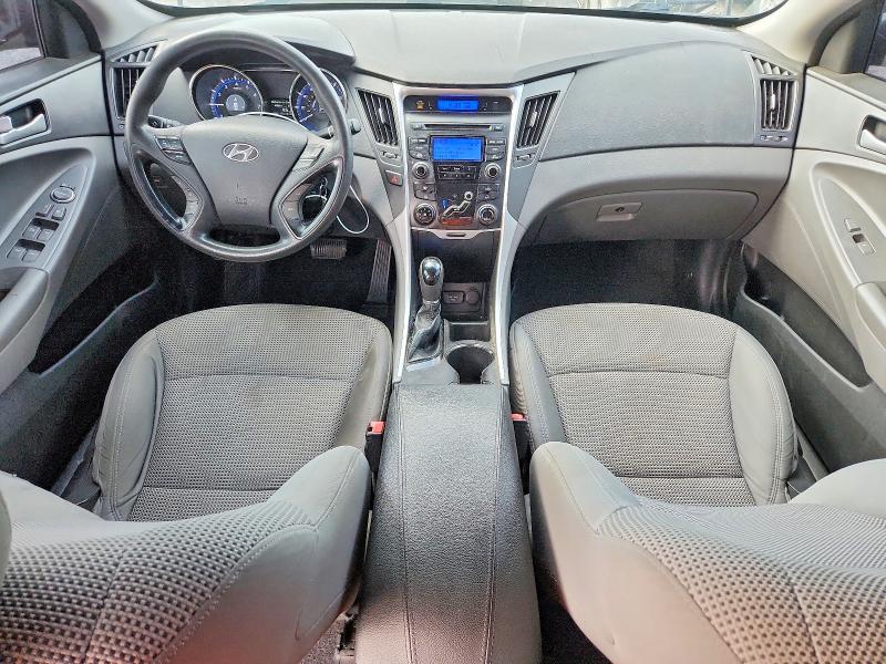 69134286 :رقم المزاد ، 5NPEB4AC3CH414655 vin ، 2012 Hyundai Sonata مزاد بيع