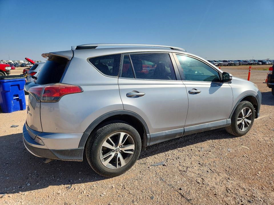 2016 Toyota Rav4 მანქანა იყიდება აუქციონზე, vin: 2T3WFREV0GW268800, აუქციონის ნომერი: 67923996