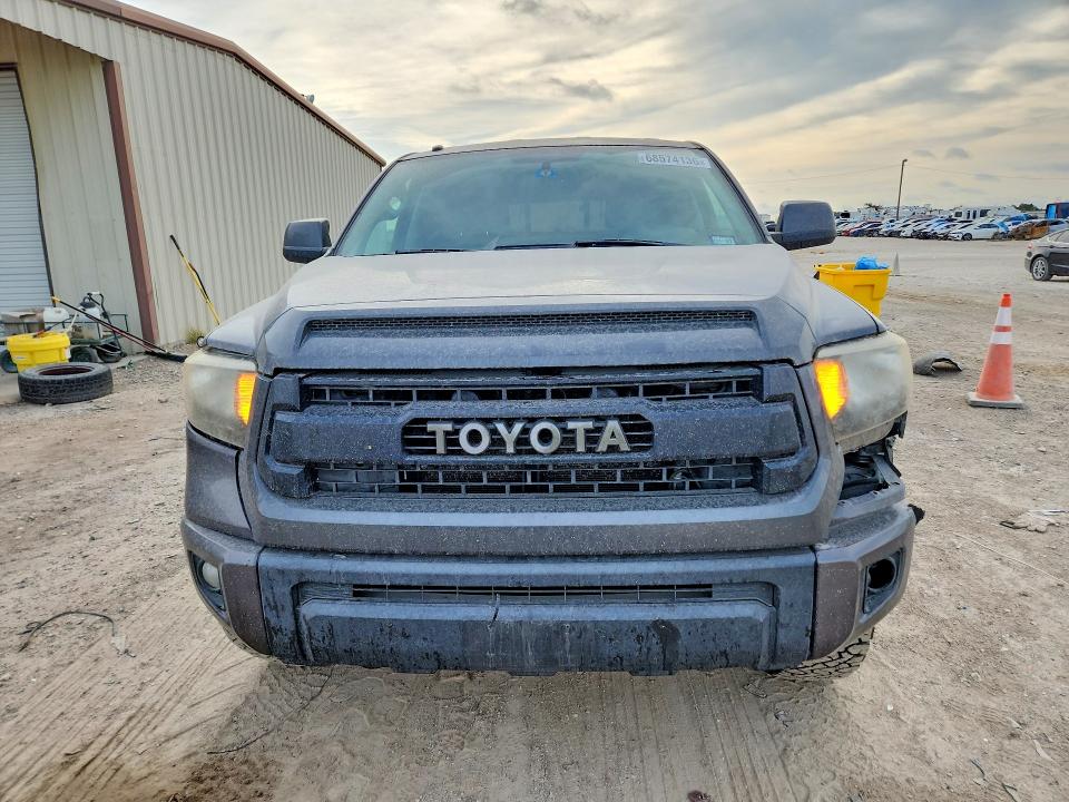 Продаж на аукціоні авто 2016 Toyota Tundra, vin: 5TFUY5F16GX552353, номер лоту: 68574136