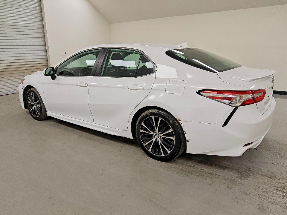 Продажа на аукционе авто 2020 Toyota Camry, vin: 4T1G11AK3LU317653, номер лота: 62853546