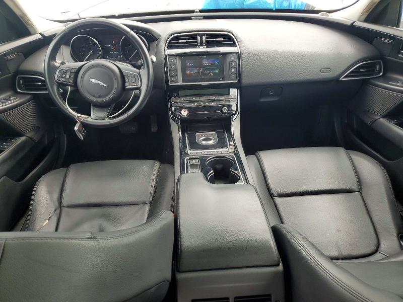 Продаж на аукціоні авто 2017 Jaguar Xe, vin: SAJAD4BN2HA970206, номер лоту: 70574566