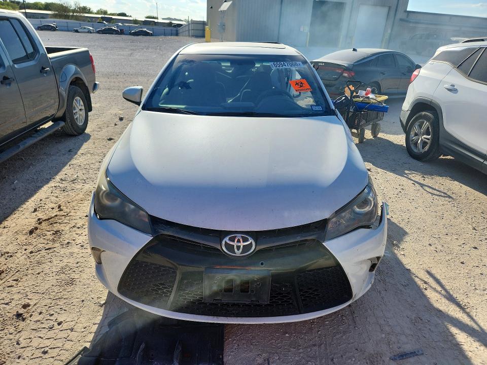 Продаж на аукціоні авто 2016 Toyota Camry, vin: 5YFBURHE8GP373109, номер лоту: 65947066