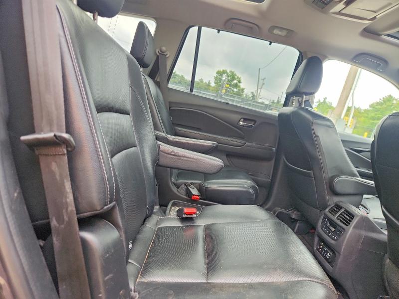 Продажа на аукционе авто 2018 Honda Pilot, vin: 5FNYF6H01JB021029, номер лота: 68958916