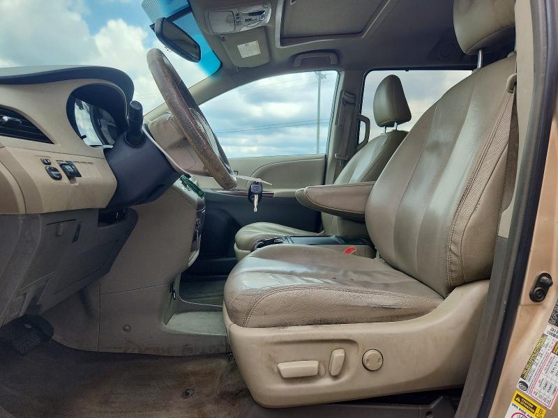 Продажа на аукционе авто 2014 Toyota Sienna, vin: 5TDYK3DC1ES460842, номер лота: 68489806