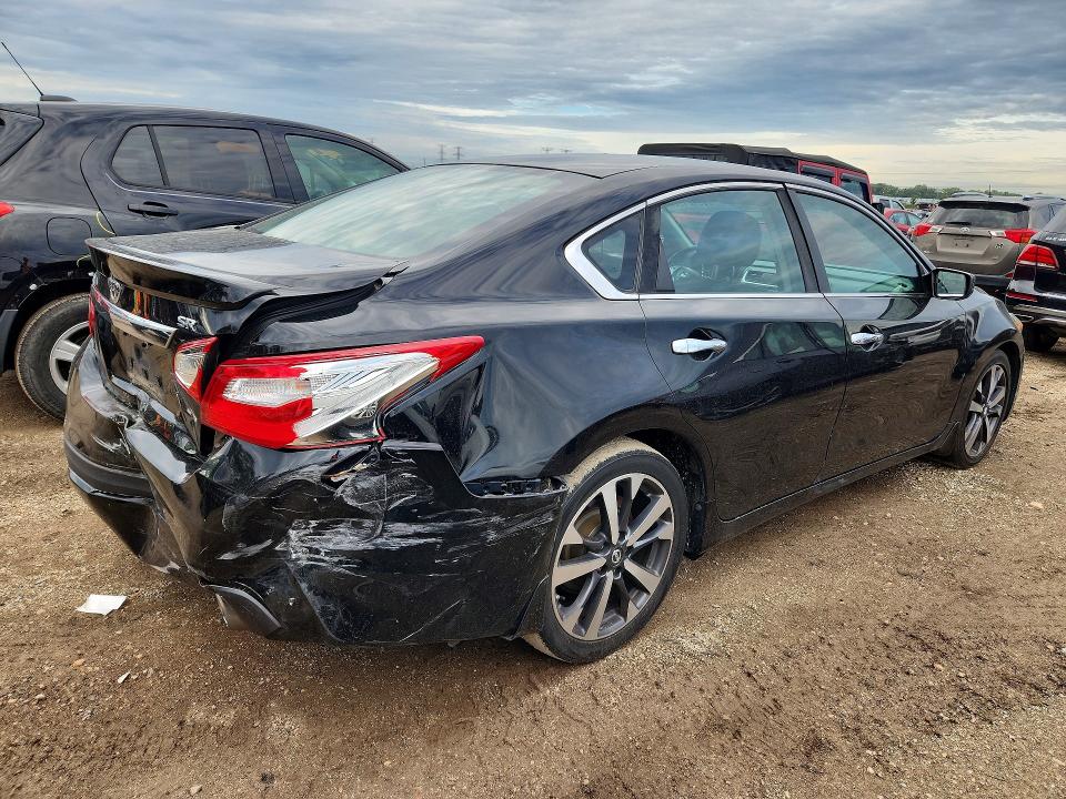 2016 Nissan Altima მანქანა იყიდება აუქციონზე, vin: 1N4AL3AP0GN319331, აუქციონის ნომერი: 69121706