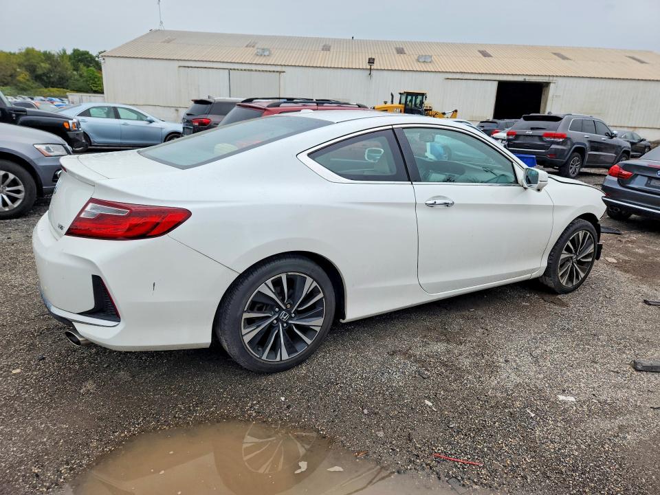 Продажа на аукционе авто 2017 Honda Accord, vin: 1HGCT2B80HA000641, номер лота: 69869546