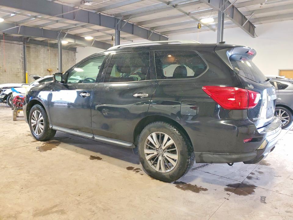 Продажа на аукционе авто 2019 Nissan Pathfinder, vin: 5N1DR2MM0KC624412, номер лота: 68427536