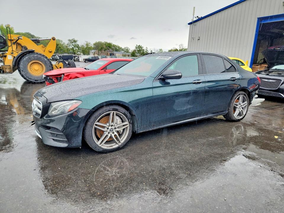 Продажа на аукционе авто 2019 Mercedes-benz E, vin: WDDZF4KBXKA638934, номер лота: 68938896