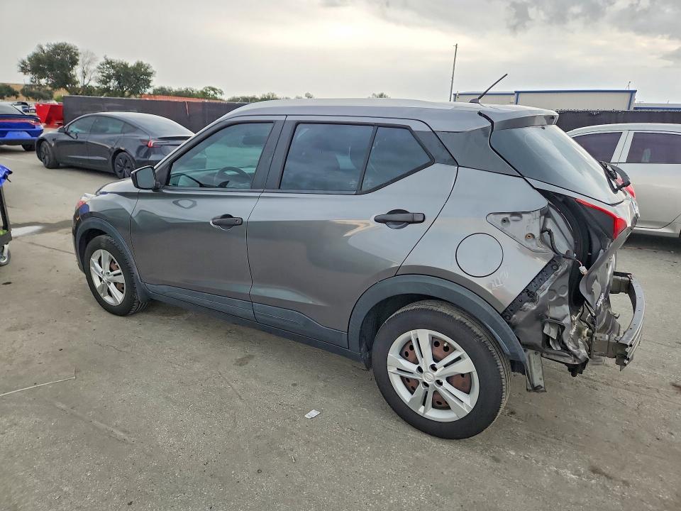 Продаж на аукціоні авто 2019 Nissan Kicks, vin: 3N1CP5CUXKL536211, номер лоту: 69749176