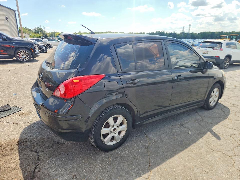 69119406 :رقم المزاد ، 3N1BC1CP7AL368973 vin ، 2010 Nissan Versa مزاد بيع