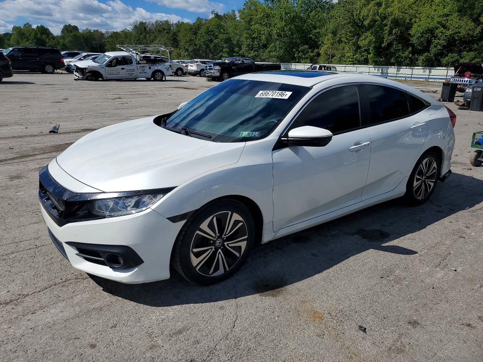 Продажа на аукционе авто 2018 Honda Civic, vin: JHMFC1F30JX033189, номер лота: 68670196