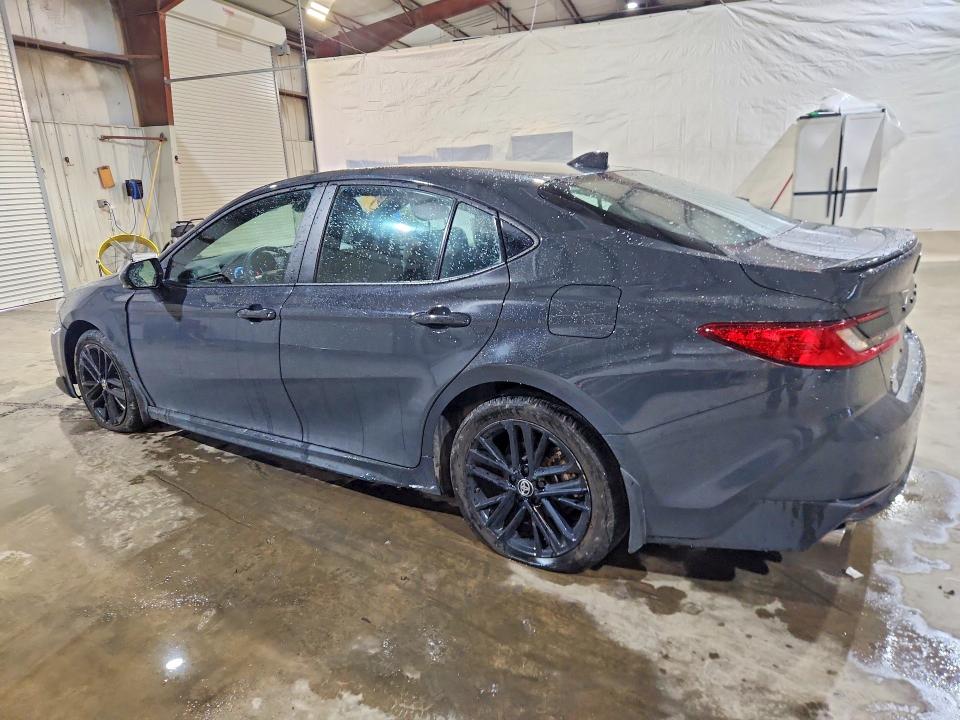 67475376 :رقم المزاد ، 4T1DBADK2TU038819 vin ، 2026 Toyota Camry مزاد بيع