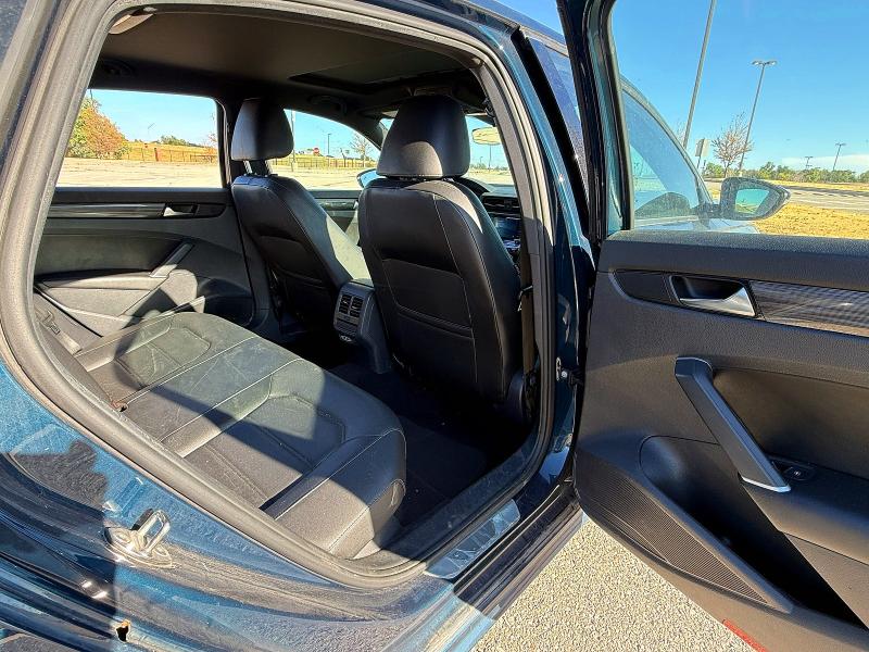 Продаж на аукціоні авто 2022 Volkswagen Passat, vin: 1VWMA7A33NC005566, номер лоту: 68102186