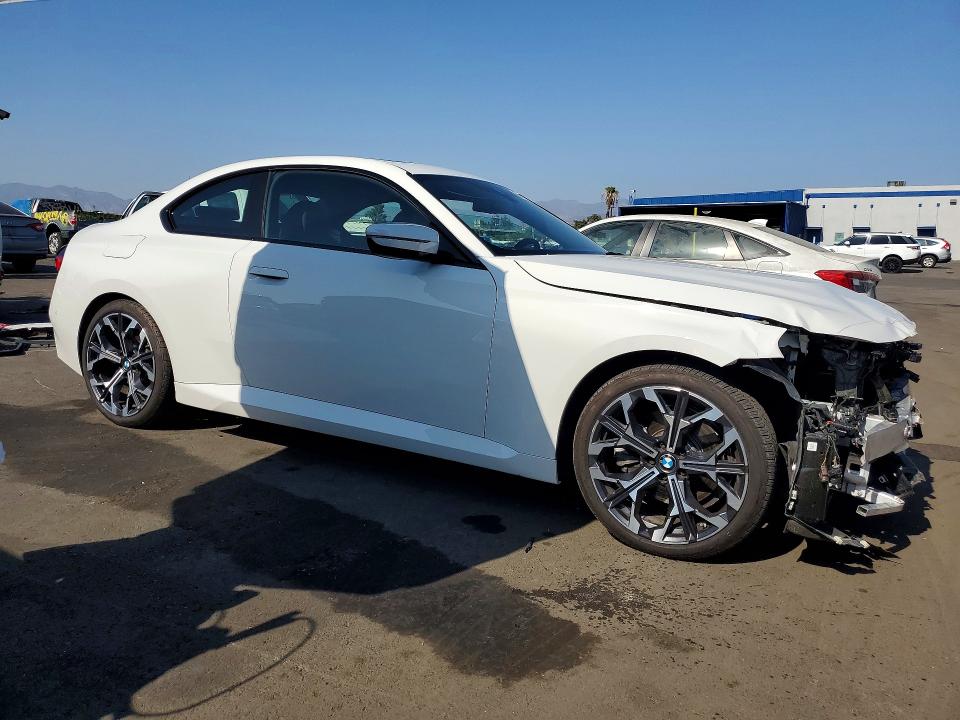 2026 Bmw 230i მანქანა იყიდება აუქციონზე, vin: 3MW23CM03T8G18318, აუქციონის ნომერი: 69450846