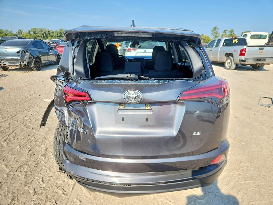 Продаж на аукціоні авто 2018 Toyota Rav4, vin: JTMZFREV9JJ745081, номер лоту: 70179556