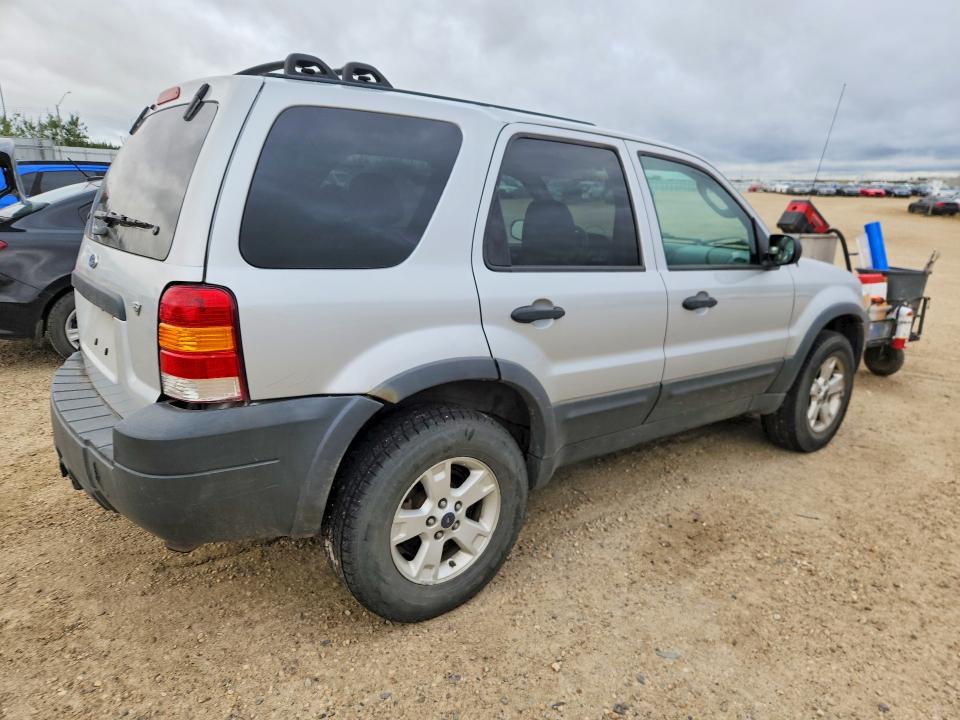 2007 Ford Escape მანქანა იყიდება აუქციონზე, vin: 1FMYU93107KB57053, აუქციონის ნომერი: 67741586