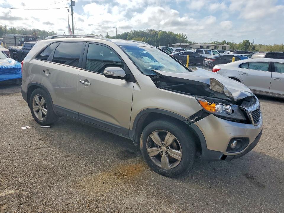 68005686 :رقم المزاد ، 5XYKU3A68DG414760 vin ، 2013 Kia Sorento مزاد بيع