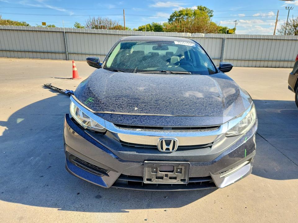 2017 Honda Civic მანქანა იყიდება აუქციონზე, vin: 19XFC2F57HE069366, აუქციონის ნომერი: 70351996