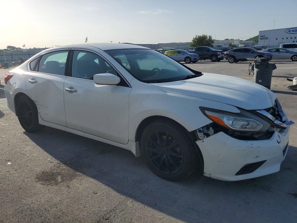 Aukcja sprzedaży 2017 Nissan Altima, vin: 1N4AL3AP1HC487637, numer aukcji: 68270706