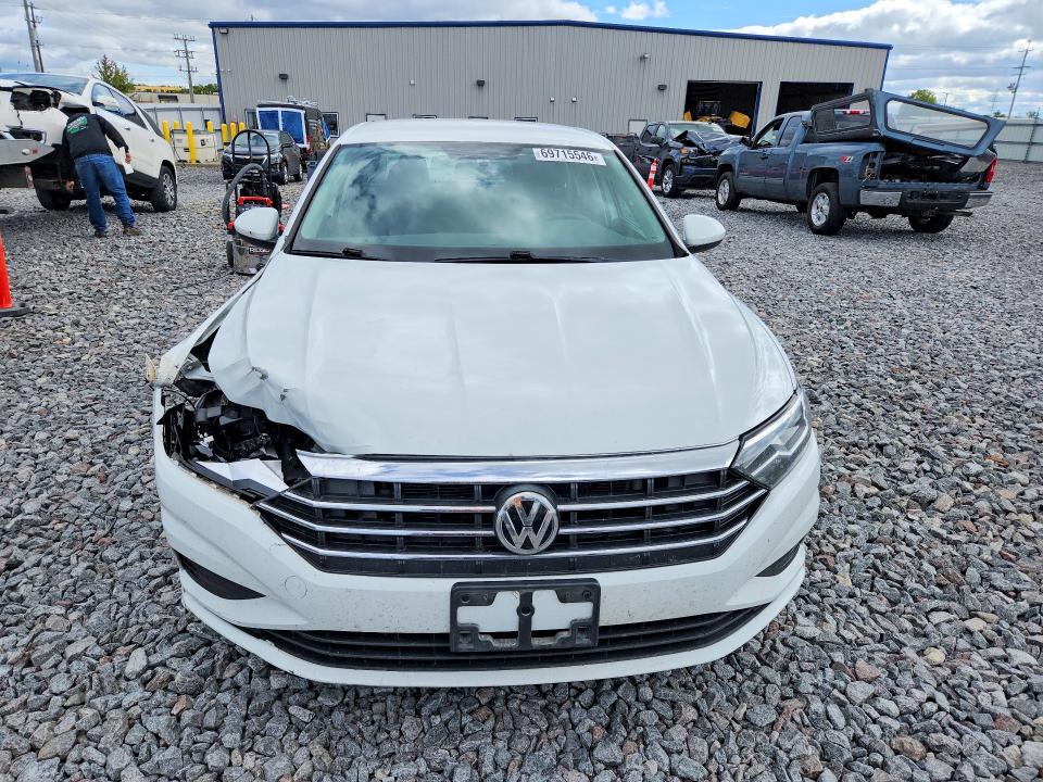 69715546 :رقم المزاد ، 3VWC57BU0KM153630 vin ، 2019 Volkswagen Jetta مزاد بيع