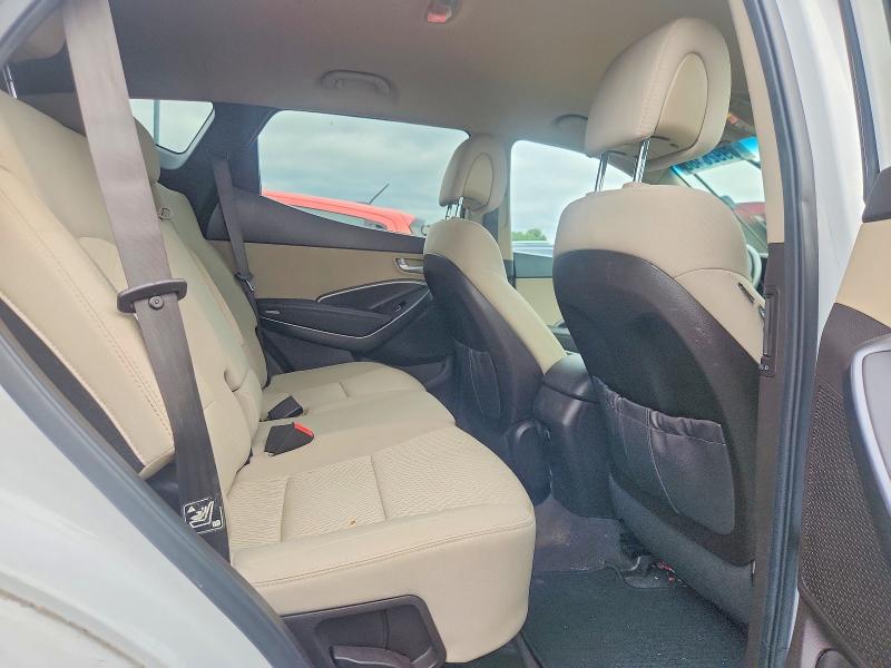 Продаж на аукціоні авто 2018 Hyundai Santa Fe Sport, vin: 5XYZUDLB9JG515137, номер лоту: 69920486