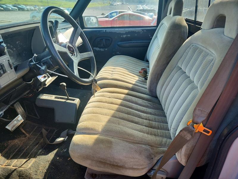 68925736 :رقم المزاد ، 1GCDK14K2KZ112536 vin ، 1989 Chevrolet Gmt-400 مزاد بيع