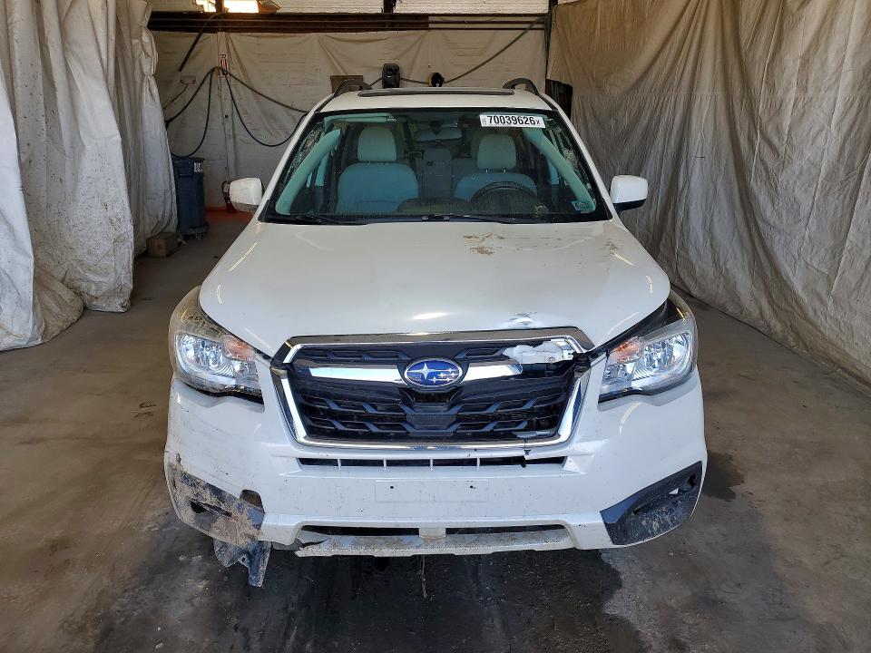 2018 Subaru Forester მანქანა იყიდება აუქციონზე, vin: JF2SJAEC1JG548873, აუქციონის ნომერი: 70039626