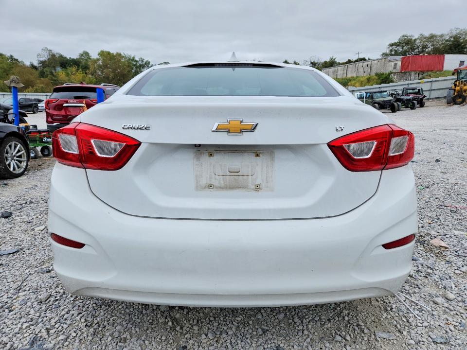 Продажа на аукционе авто 2017 Chevrolet Cruze, vin: 1G1BE5SM5H7122940, номер лота: 69911216