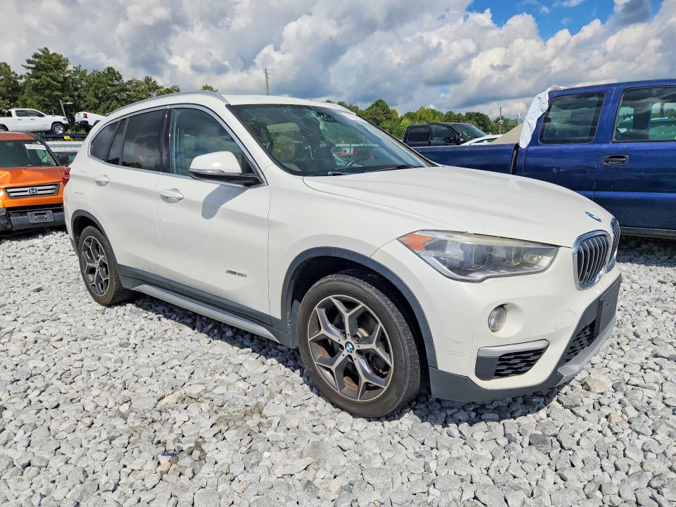 67757106 :رقم المزاد ، WBXHT3Z32H4A65905 vin ، 2017 Bmw X1 مزاد بيع