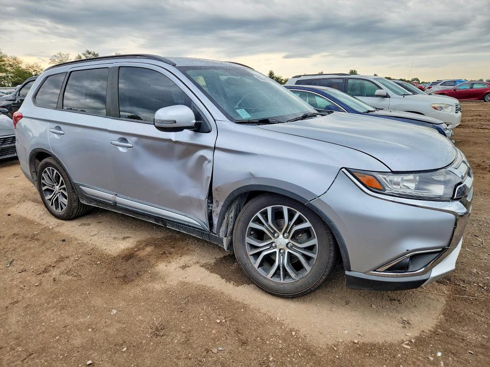 2016 Mitsubishi Outlander მანქანა იყიდება აუქციონზე, vin: JA4AD3A38GZ009015        , აუქციონის ნომერი: 68286366