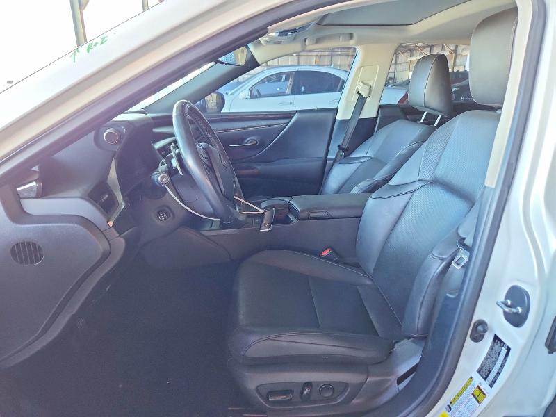 Продаж на аукціоні авто 2020 Lexus Es, vin: 58ADZ1B19LU062419, номер лоту: 68690396