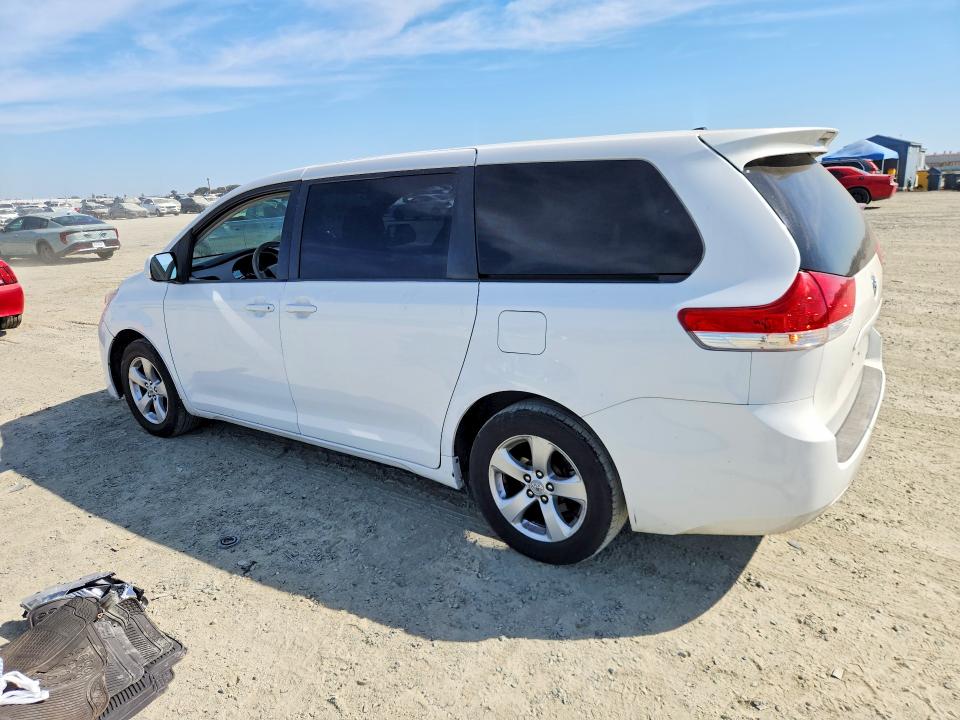 70335376 :رقم المزاد ، 5TDKA3DC1CS014910 vin ، 2012 Toyota Sienna مزاد بيع