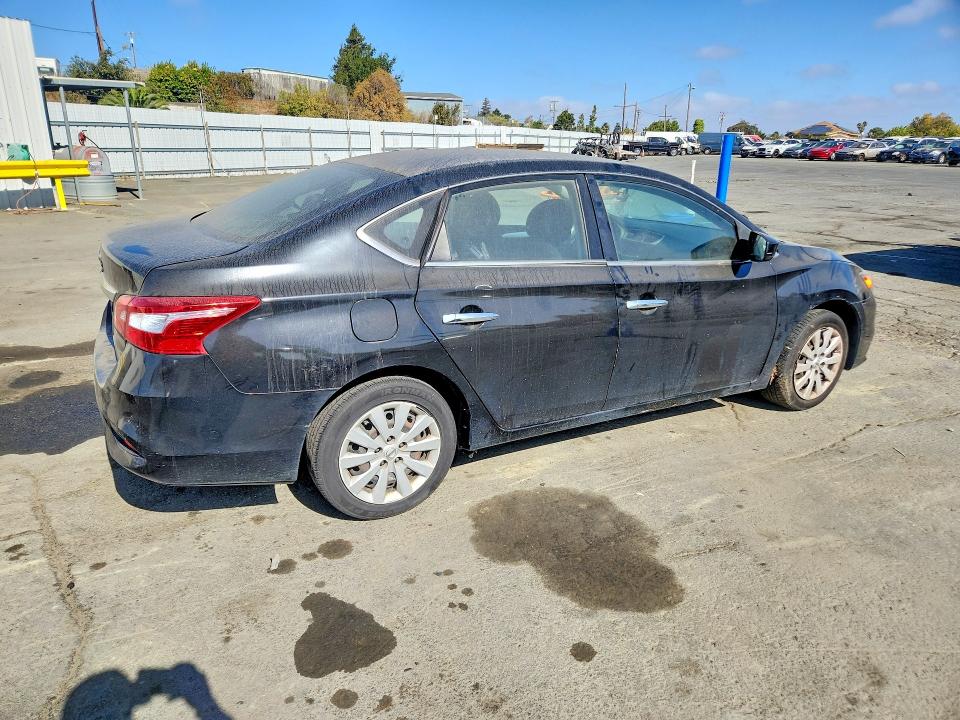 2018 Nissan Sentra მანქანა იყიდება აუქციონზე, vin: 3N1AB7AP7JY244340, აუქციონის ნომერი: 70718896