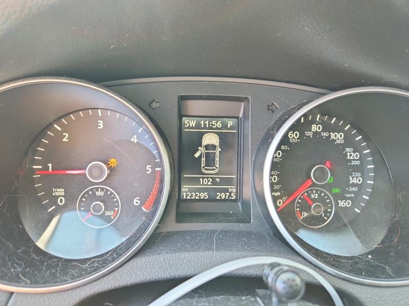 67886926 :رقم المزاد ، 3VWPL7AJ7EM610209 vin ، 2014 Volkswagen Jetta مزاد بيع