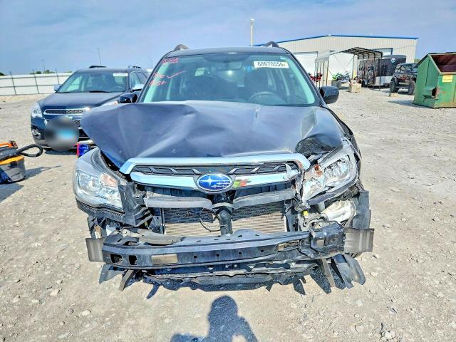 68670556 :رقم المزاد ، JF2SJAEC6JH468737 vin ، 2018 Subaru Forester مزاد بيع