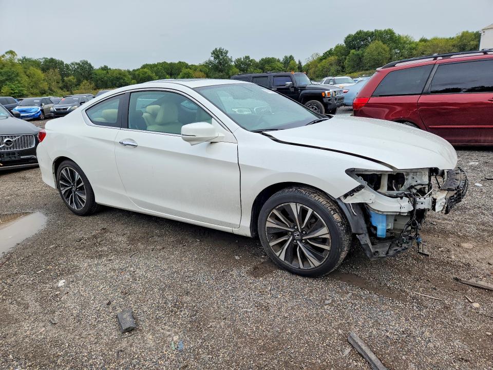 Продажа на аукционе авто 2017 Honda Accord, vin: 1HGCT2B80HA000641, номер лота: 69869546