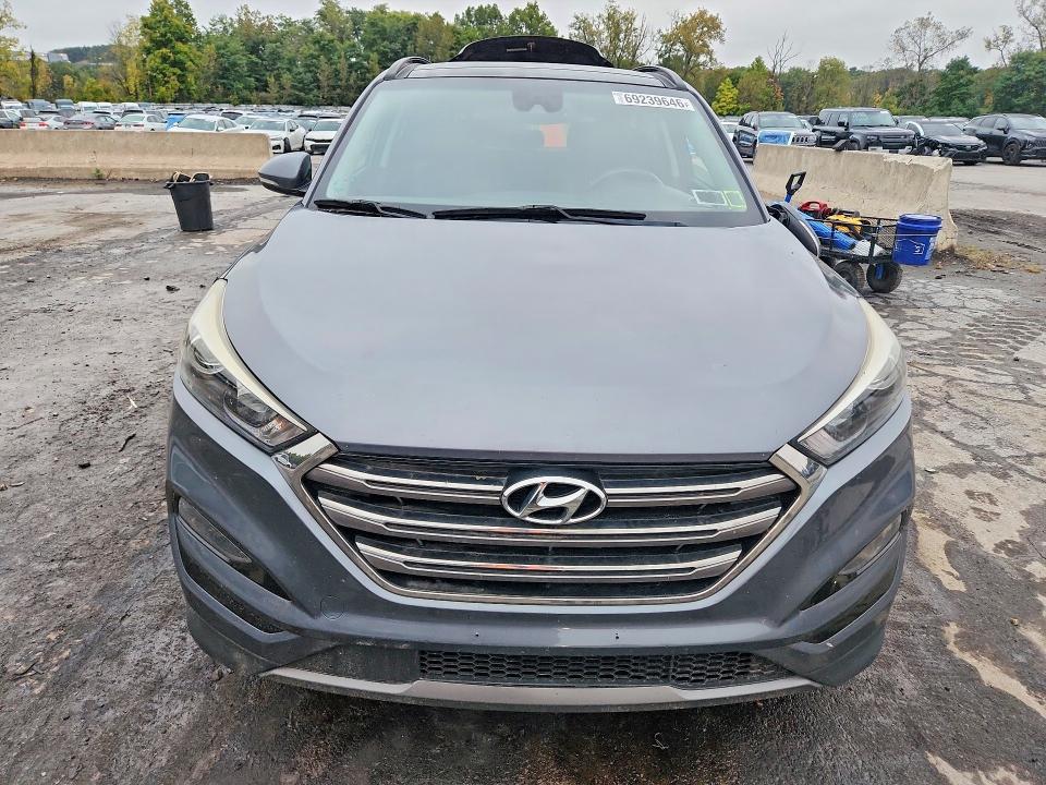 69239646 :رقم المزاد ، KM8J33A27GU089948 vin ، 2016 Hyundai Tucson مزاد بيع