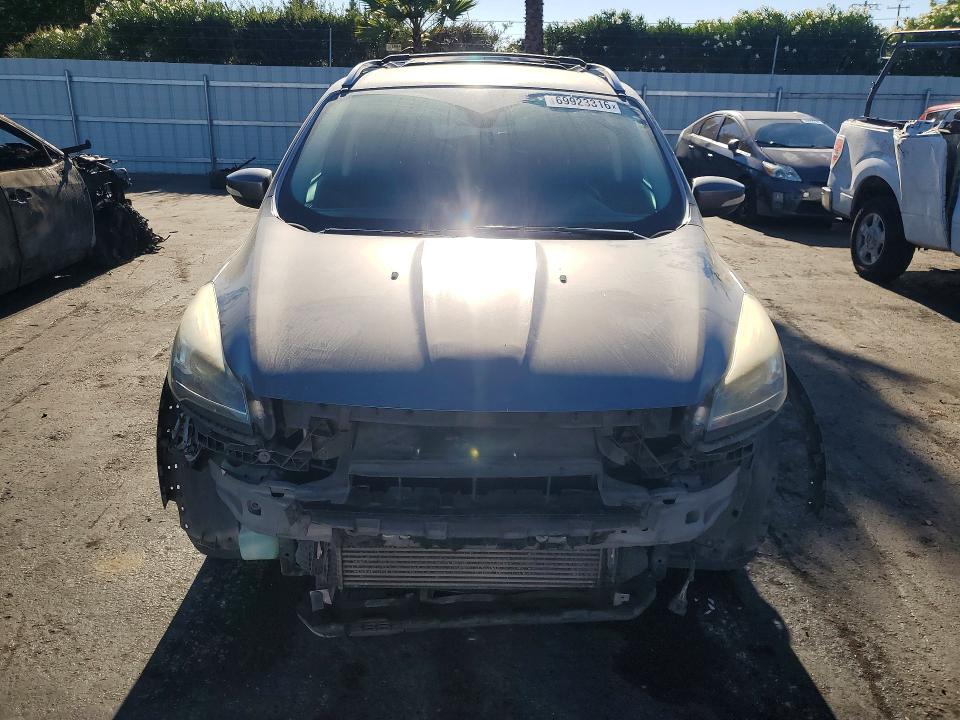 2014 Ford Escape მანქანა იყიდება აუქციონზე, vin: 1FMCU0J98EUA85079, აუქციონის ნომერი: 69923316