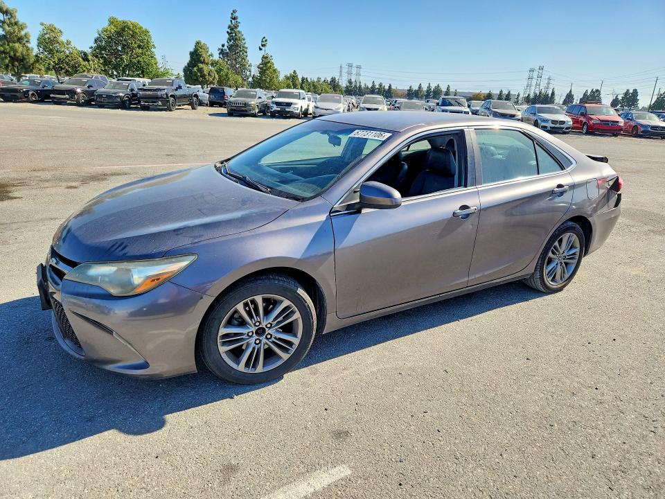 2015 Toyota Camry მანქანა იყიდება აუქციონზე, vin: 4T1BF1FK4FU026362, აუქციონის ნომერი: 67731106