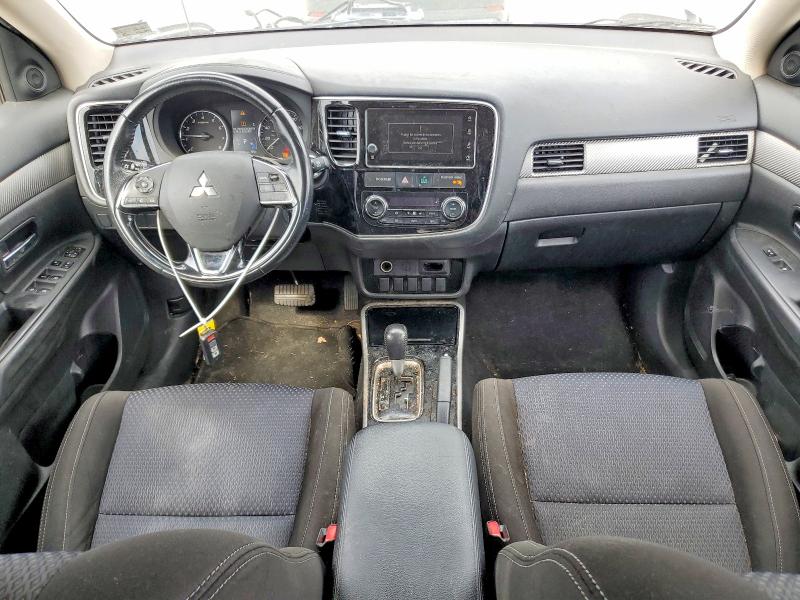 Aukcja sprzedaży 2018 Mitsubishi Outlander, vin: JA4AD3A34JZ017913, numer aukcji: 68863496