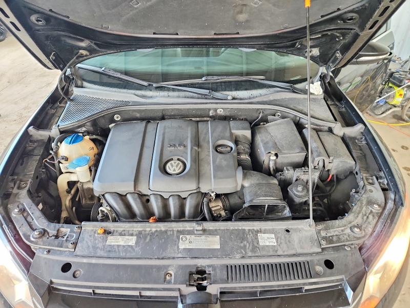 Продажа на аукционе авто 2012 Volkswagen Passat, vin: 1VWBP7A30CC052282, номер лота: 67299736