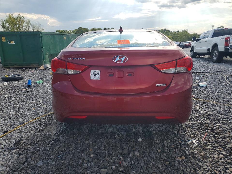 2013 Hyundai Elantra მანქანა იყიდება აუქციონზე, vin: 5NPDH4AE7DH174832, აუქციონის ნომერი: 68214296