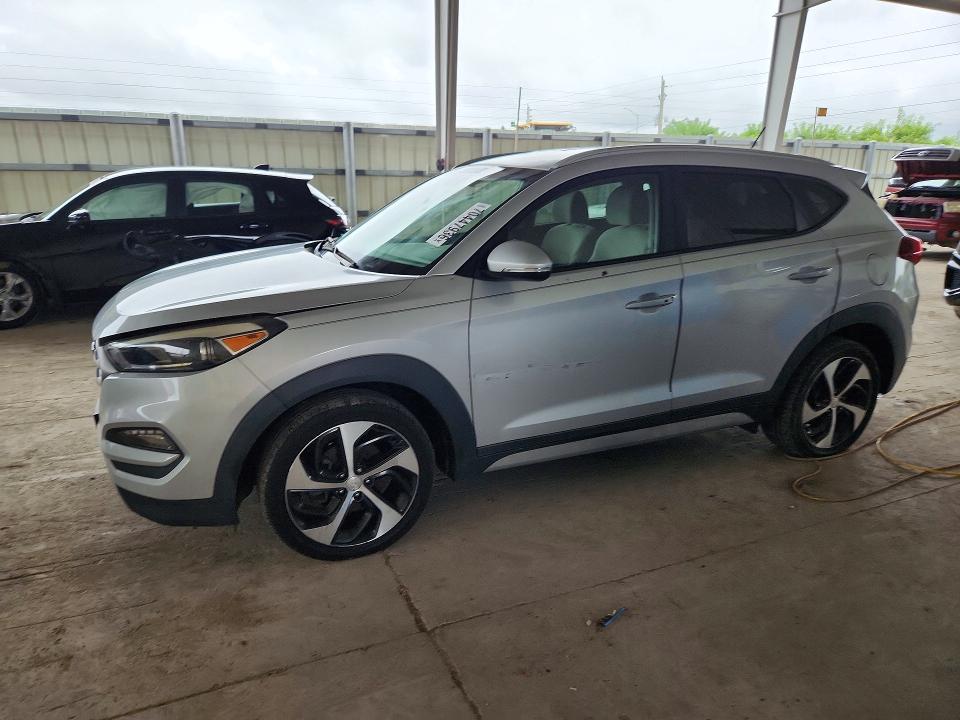 Aukcja sprzedaży 2017 Hyundai Tucson, vin: KM8J3CA24HU590894, numer aukcji: 70447936