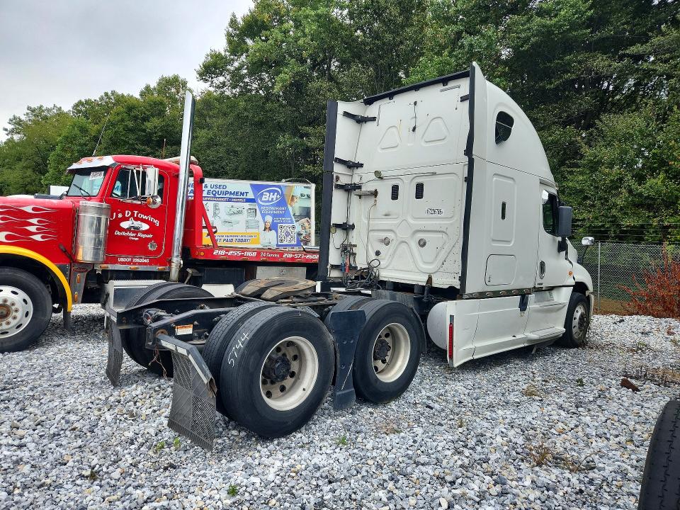Продаж на аукціоні авто 2014 Freightliner Cascadia, vin: 3AKJGLD54ESFP1763, номер лоту: 67256786