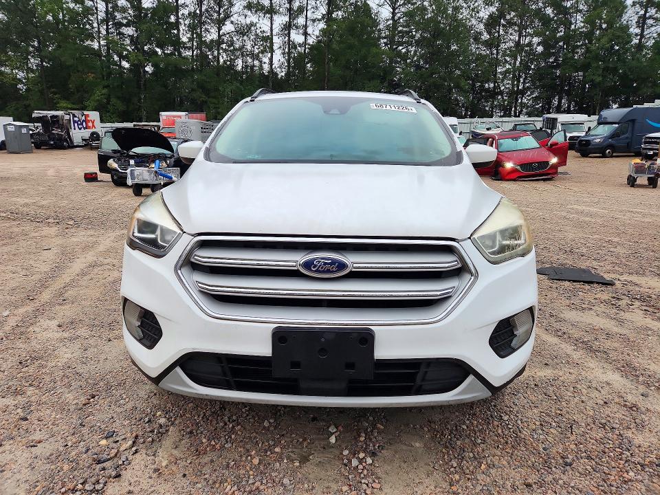 Продажа на аукционе авто 2018 Ford Escape, vin: 1FMCU9HD6JUA44202, номер лота: 68711226
