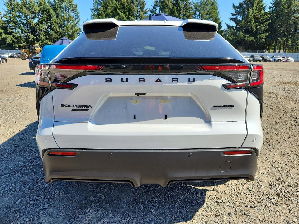 2026 Subaru Solterra მანქანა იყიდება აუქციონზე, vin: JTMBDAFC5TA006640, აუქციონის ნომერი: 69408346
