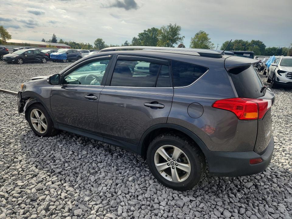 Продажа на аукционе авто 2015 Toyota Rav4, vin: 2T3RFREV3FW237343, номер лота: 70950486