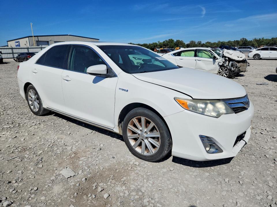 2012 Toyota Camry Hybrid მანქანა იყიდება აუქციონზე, vin: 4T1BD1FK3CU051545, აუქციონის ნომერი: 70830416